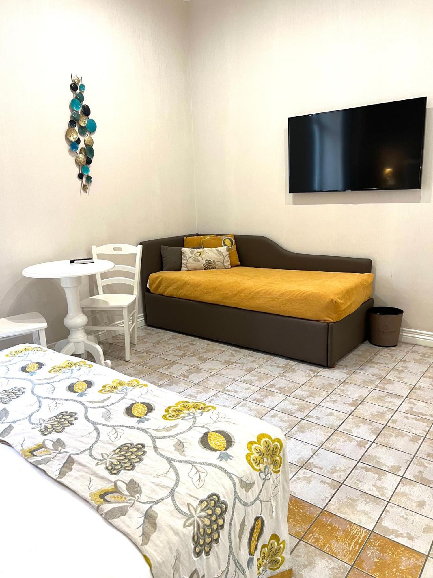 Certosa Suite Наполи Екстериор снимка